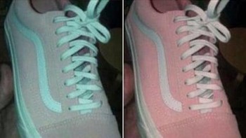 Perdebatan warna sepatu juga pernah terjadi. Ada yang melihatnya berwarna biru pucat dan abu-abu, tapi ada juga yang pink serta putih. Jawaban sebenarnya adalah pink dan putih. Foto: Facebook Girlsmouth