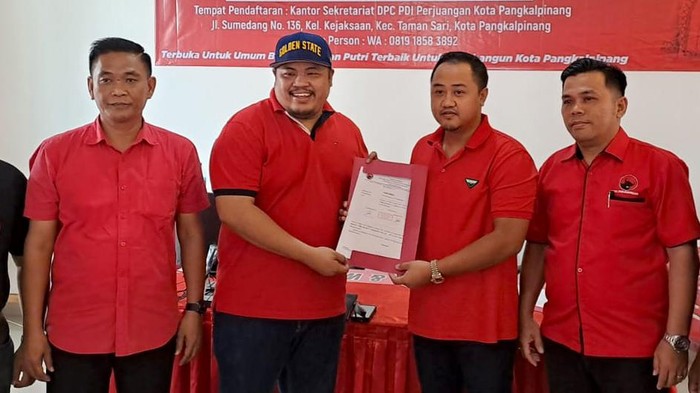 Pendaftaran calon Wali Kota dan Calon Wakil Wali Kota dibeberapa dareah sudah mulai dibuka. Seperti di kota Pangkalpinang ini salah satunya.