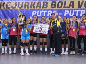 40 Klub Voli Bersaing Perebutkan Piala Kapolres Bojonegoro 2024