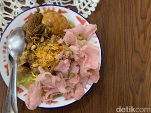 Samande Kuliner Minang yang Menggoyang Lidah Warga Bandung