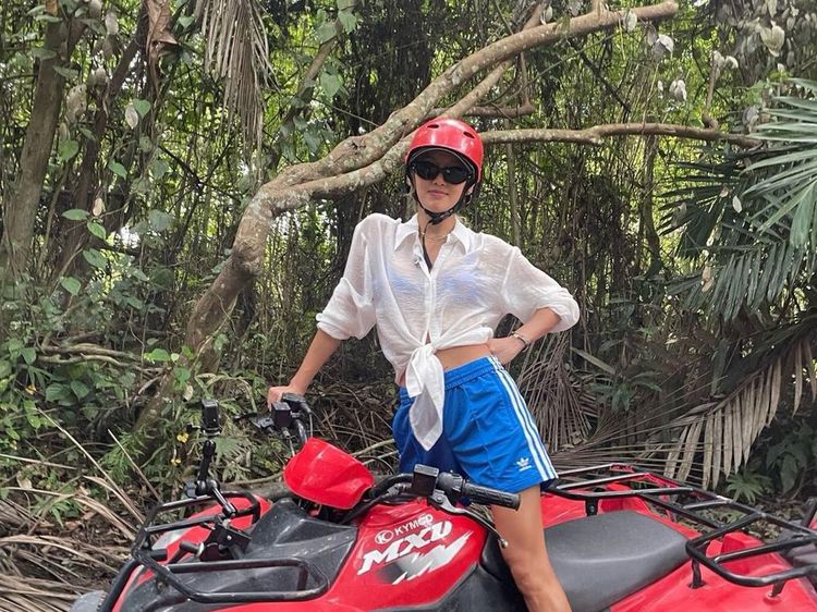 Foto: Syuting Hyoyeon SNSD-Dita Karang di Bali, Berujung Diperiksa Imigrasi
