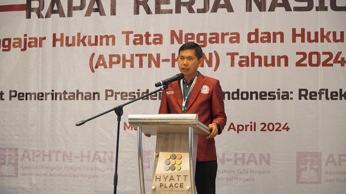 Sekretaris Jenderal (Sekjen) Pengurus Pusat APHTN-HAN Prof Dr Bayu Dwi Anggono.