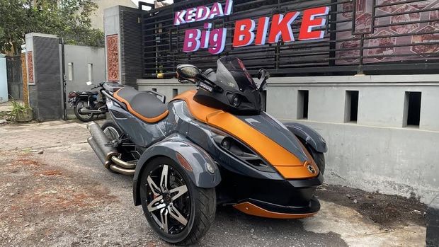 bengkel moge Kedai Big Bike Lumajang Jalan Dawuhan Lor