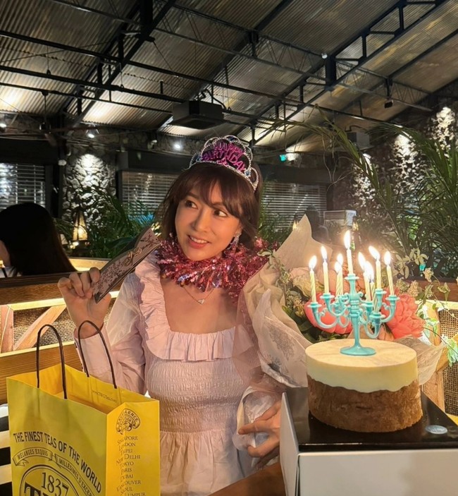 Seperti dikutip dari Wikipedia Kotea, Cha Young Joo sempat menjalani karier sebagai reporter di stasiun TV KBS.  Foto: Instagram/@cha_youngjoo