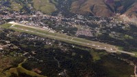 Dari Papua, ada Bandara Sentani di Jayapura. Bandara terbesar di Papua ini merupakan  hub utama untuk menuju ke wilayah pedalaman Papua. Dok. Wiki