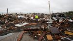 Deretan Mobil yang Jadi Korban Tornado di Oklahoma