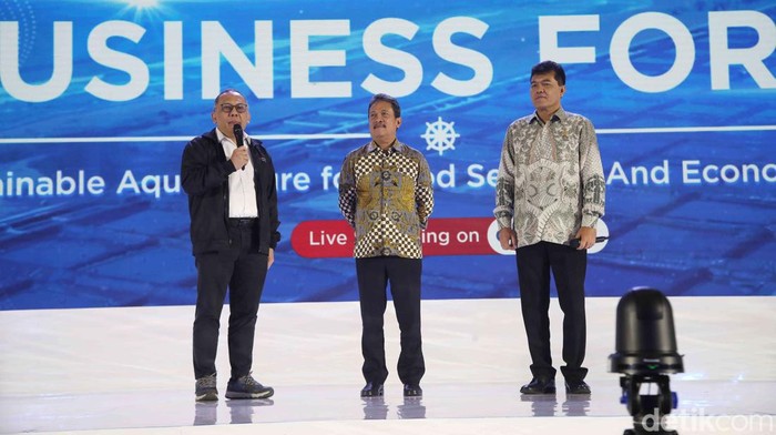 Dorong Sistem Perikanan RI, KKP Teken MoU dengan BRIN dan Barantin Kementerian Kelautan dan Perikanan (KKP) menandatangani sejumlah MoU dengan Badan Riset dan Inovasi Nasional (BRIN) serta Badan Karantina Indonesia (Baratin). Hal ini guna mendorong ekosistem perikanan Indonesia.