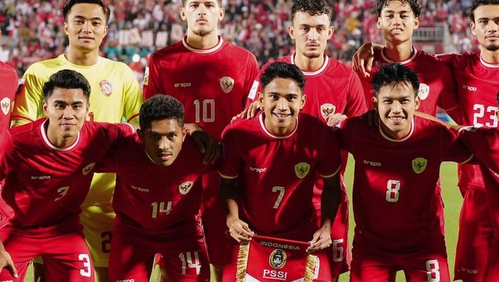 Dunia Hari Ini: Timnas Indonesia Bersiap Menghadapi Uzbekistan Dunia Hari Ini: Timnas Indonesia Bersiap Menghadapi Uzbekistan