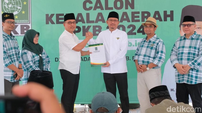 Ketua DPRD Kabupaten Pasuruan, M Sudiono Fauzan daftar bacabup di PKB.