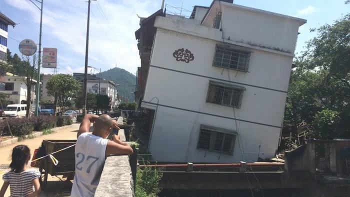 Kota-kota tenggelam di China