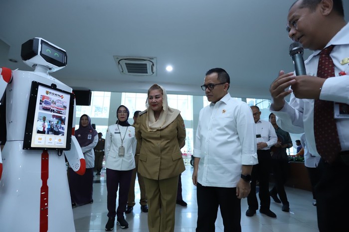 MenPAN-RB Apresiasi Penerapan Digitalisasi di RSD Wongsonegoro Semarang