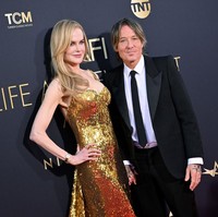 Aktris Nicole Kidman dan penyanyi country Keith Urban jarang memboyong kedua putri mereka ke karpet merah. Namun, pasangan selebriti tersebut membuat pengecualian baru-baru ini. (Foto: Axelle/Bauer-Griffin/FilmMagic)