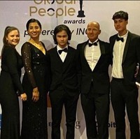 Latar belakang pendidikannya ikut jadi perbincangan. Noraly tercatat pernah berpendidikan di beberapa universitas. Noraly kuliah di Erasmus Universiteit Rotterdam untuk gelar Msc (Master of Science). Ia juga menimba ilmu di Vrije Universiteit Amsterdam dan Radboud University. Foto: Instagram