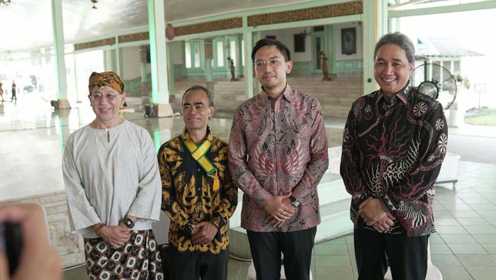 Pagelaran Trilogi Tari Memperingati Adeging Mangkunegaran ke-267 Gelaran trilogi tari digelar dalam rangka merayakan Hari Tari Dunia dan memperingati Adeging Mangkunegaran ke-267. Acara itu berlangsung 27-29 April 2024.