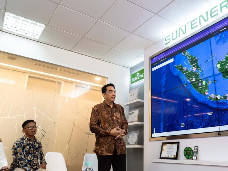 Pengembangan Program Edukasi Energi Surya Tingkat Universitas