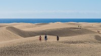 Posisi ke-9 ada Playa de Maspalomas di Spanyol. Pantai ini merupakan salah satu pantai paling terkenal di Gran Canaria dengan pesona bukit pasirnya yang sangat indah. Dok. Wiki