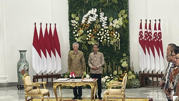 Presiden Joko Widodo (Jokowi) menerima kunjungan PM Singapura Lee Hsien Loong di Istana Bogor, Jawa Barat (Eva/detikcom)