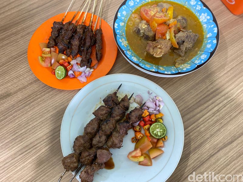 Sate Mase, ada sate klatak hingga maranggi yang enak.