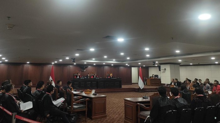 Pergantian Ketua MK Anwar Usman Jelang Putusan Sengketa Pileg PSI Papua Tengah