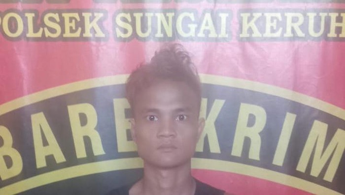 Teguh, tersangka yang bunuh kakak kandung sendiri di Muba.
