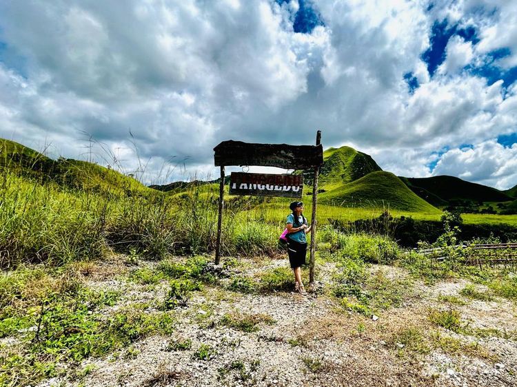 Satu Lagi yang Sangat Indah di Sumba Timur: Air Terjun Tanggedu