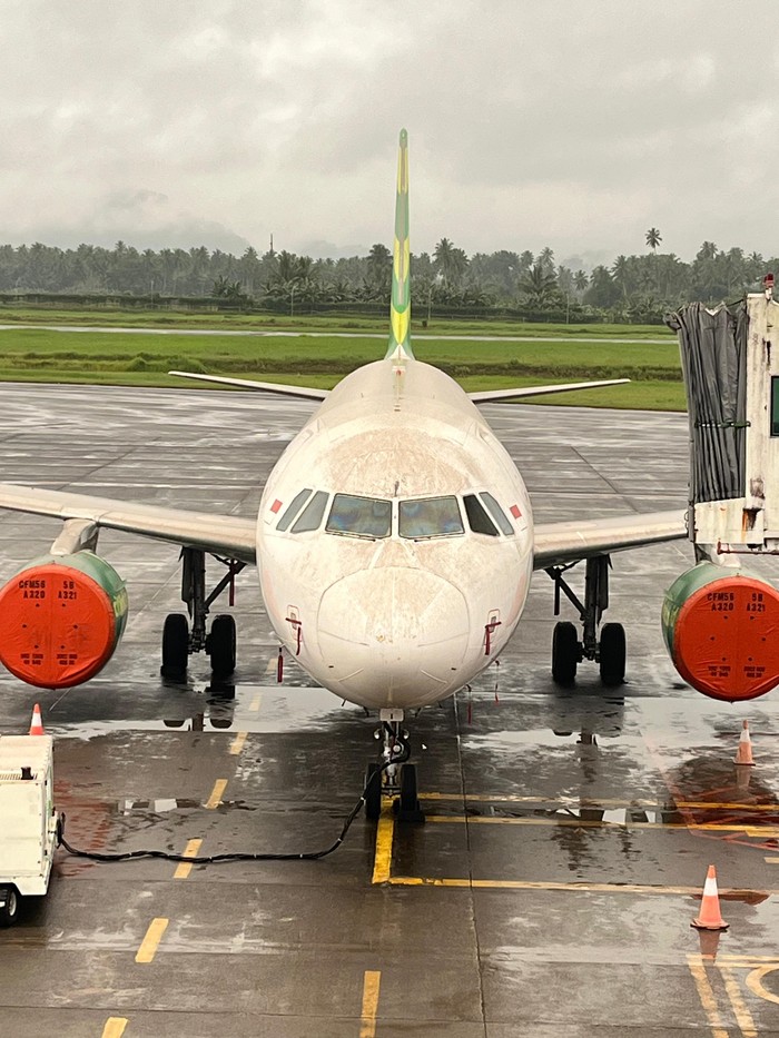 Bandara Sam Ratulangi Ditutup Imbas Erupsi Gunung Ruang, 18 Penerbangan Dibatalkan