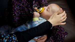 Pilu Bayi Prematur di Palestina yang Terpisah dengan Orang Tua
