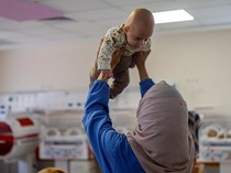 Bayi Prematur Ini Terpisah dari Ibunya Gegara Israel