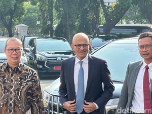 Bos Microsoft Tiba di Istana Temui Jokowi