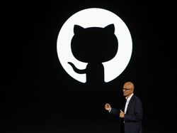 Gaya Satya Nadella Saat Microsoft Build: AI Day di Indonesia