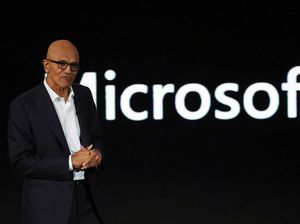 Gaya Satya Nadella Saat Microsoft Build: AI Day di Indonesia