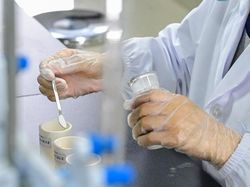 China Bisa Bikin Berlian dari Bunga, Bukan Main!