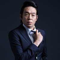 Park Ji Hwan tampil sebagai villain film The Roundup: Punishment dan lawan main Ma Dong Seok. Foto: Instagram