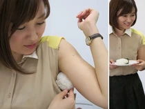 Duh! Bola Nasi Kepal Pakai Wanita Cantik Ini Jadi Populer di Jepang