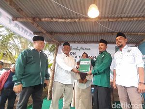 Eks Kepala Bapenda Daftar Bacabup ke PKB Pangandaran