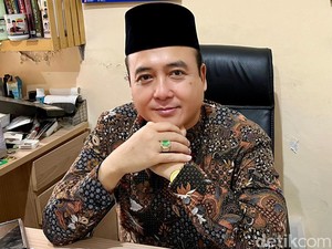 Mengenal Lebih Dekat Erwin, Bacawalkot Bandung yang Berjiwa Peduli