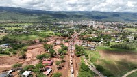 Banjir telah menyebabkan kerusakan luas pada infrastruktur seperti jalan dan jembatan. Wilayah tersebut dilanda banjir terbesar pada musim hujan terakhir pada akhir tahun 2023.  