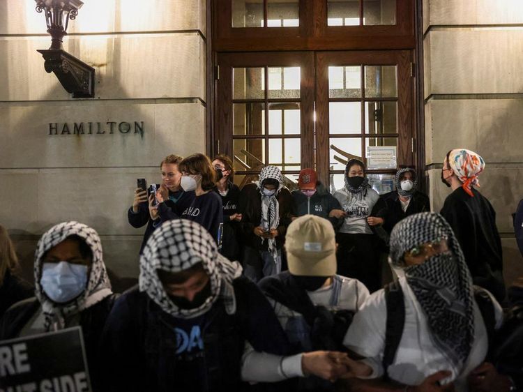 Gerakan Pro-Palestina di Kampus Elite AS Tetap Lanjut Meski Dipaksa Bubar