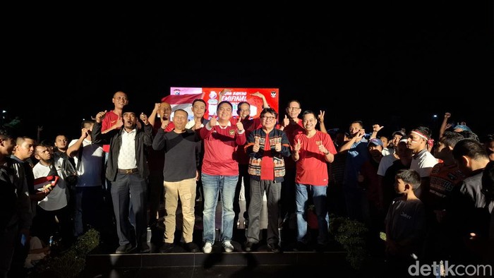 Kapolda Riau Irjen M Iqbal nonton Piala Asia U-23 bareng ribuan warga