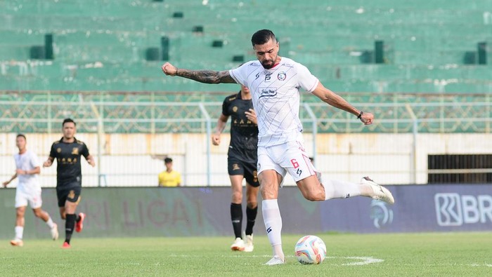 Laga Madura United vs Arema FC