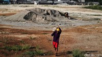Pembagunan Waduk Marunda bertujuan agar air pasang laut tidak memasuki rumah warga.