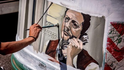 Menikmati Adegan Film Lewat Karya Lukis Seniman Italia