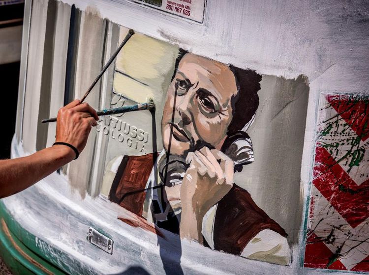 Menikmati Adegan Film Lewat Karya Lukis Seniman Italia