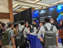 Momen CEO Microsoft Satya Nadella Temui Ribuan Developer Tanah Air