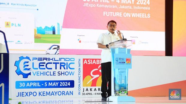 Moldoko yang juga Kepala Staf Kepresidenan itu berambisi untuk membuat ekosistem kendaraan listrik. (CNBC Indonesia/Ferry Sandi)