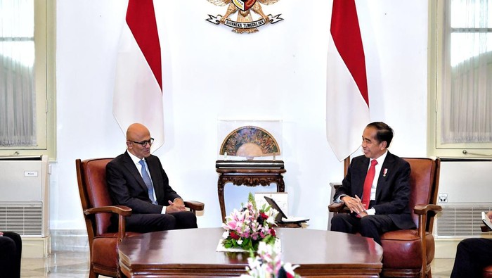 Momen Pertemuan Jokowi dan Bos Microsoft Bahas Pengembangan AI di RI
