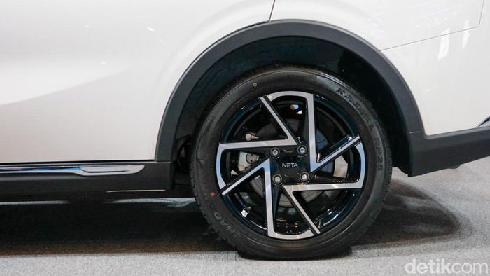 Neta V-II Meluncur di PEVS 2024, Harga Rp 200 Jutaan Neta V-II Meluncur di PEVS 2024, Harga Rp 200 Jutaan