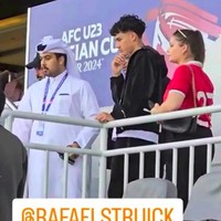 Noa van der Hoeven sendiri diketahui berasal dari Belanda. Wanita kelahiran 2002 tersebut disebut bergerak di industri hospilaty. Foto: Dok. Instagram/TikTok