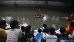 Pencarian Anak Tercebur Sungai di Karet Bivak Benhil