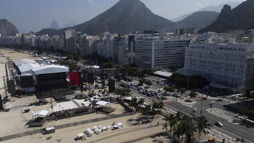 A stage is built on Copacabana beach for Madonna's concert in Rio de Janeiro, Brazil, Monday, April 29, 2024. (AP Photo/Bruna Prado)